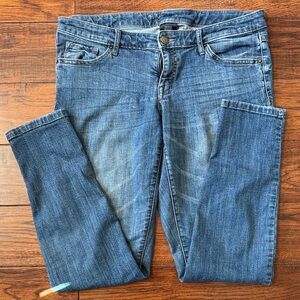 Stylish Blue Straight Leg Jeans